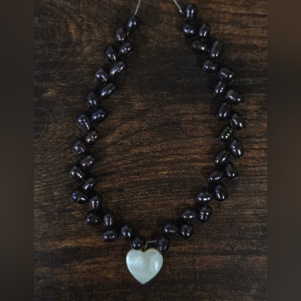 Dark Purple Freshwater Pearl Necklace with Mother of Pearl Heart Pendant